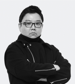 감독